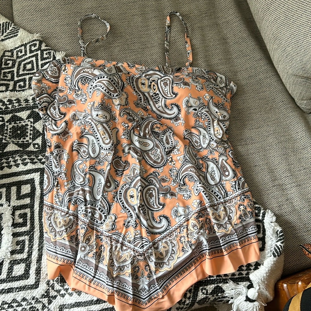 Peach bandanna tankini swim top
